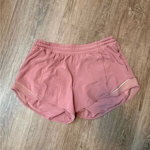 Lulu Lemon Hotty Hot Shorts Tall size 12